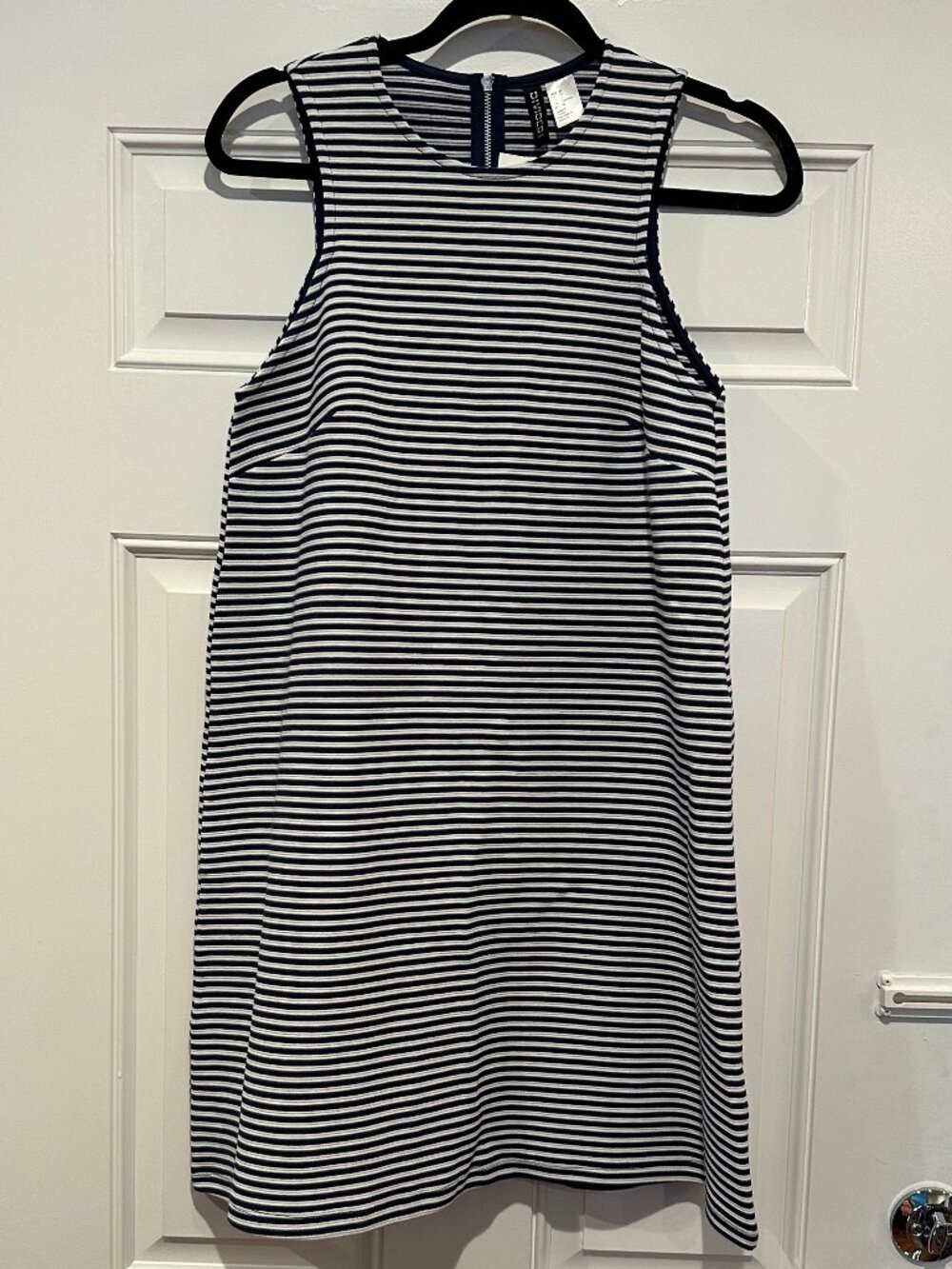 NWT Divided by H & M summer shift dress